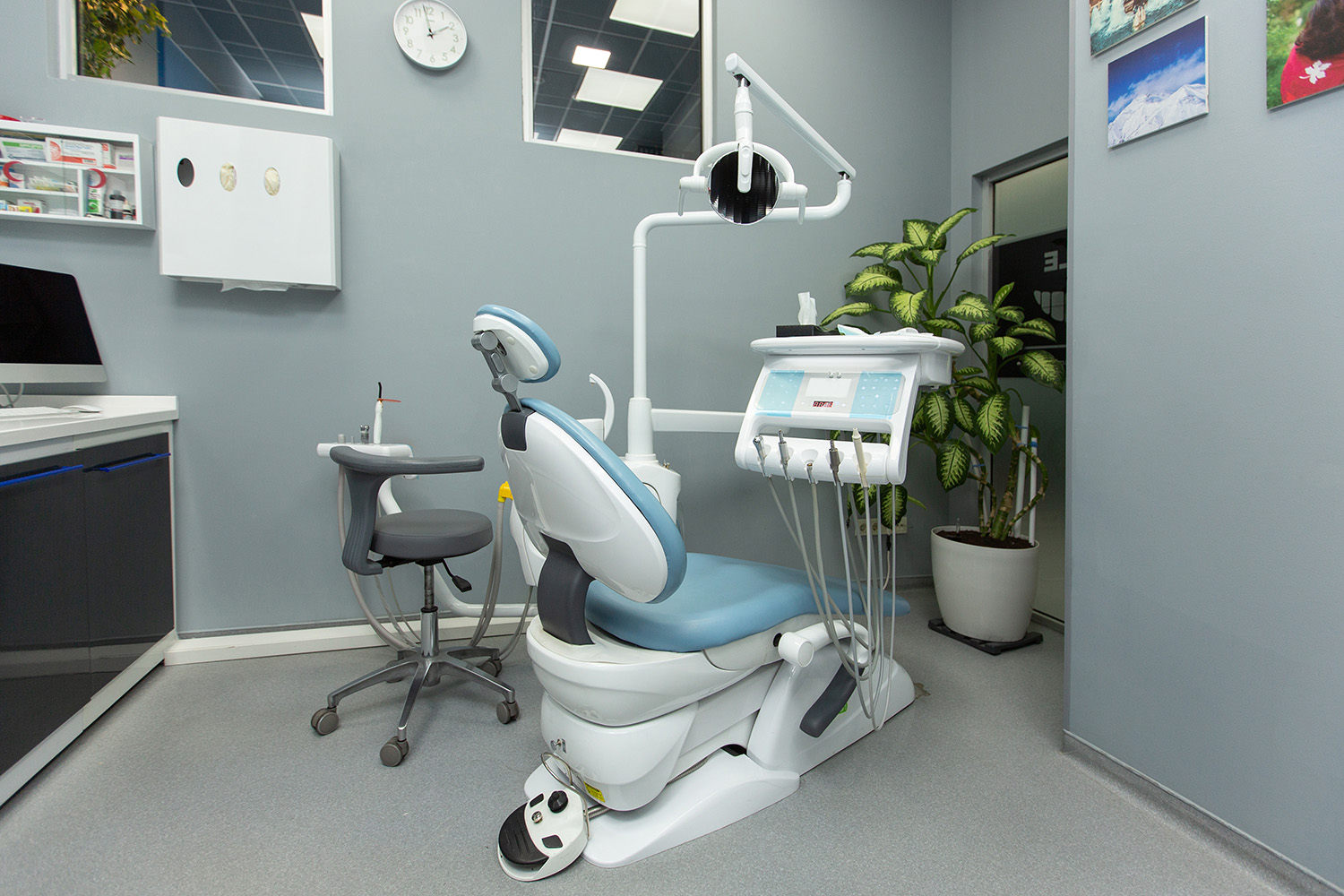 clinica erp - Manage patient history, treatment information, appointments, and payments.